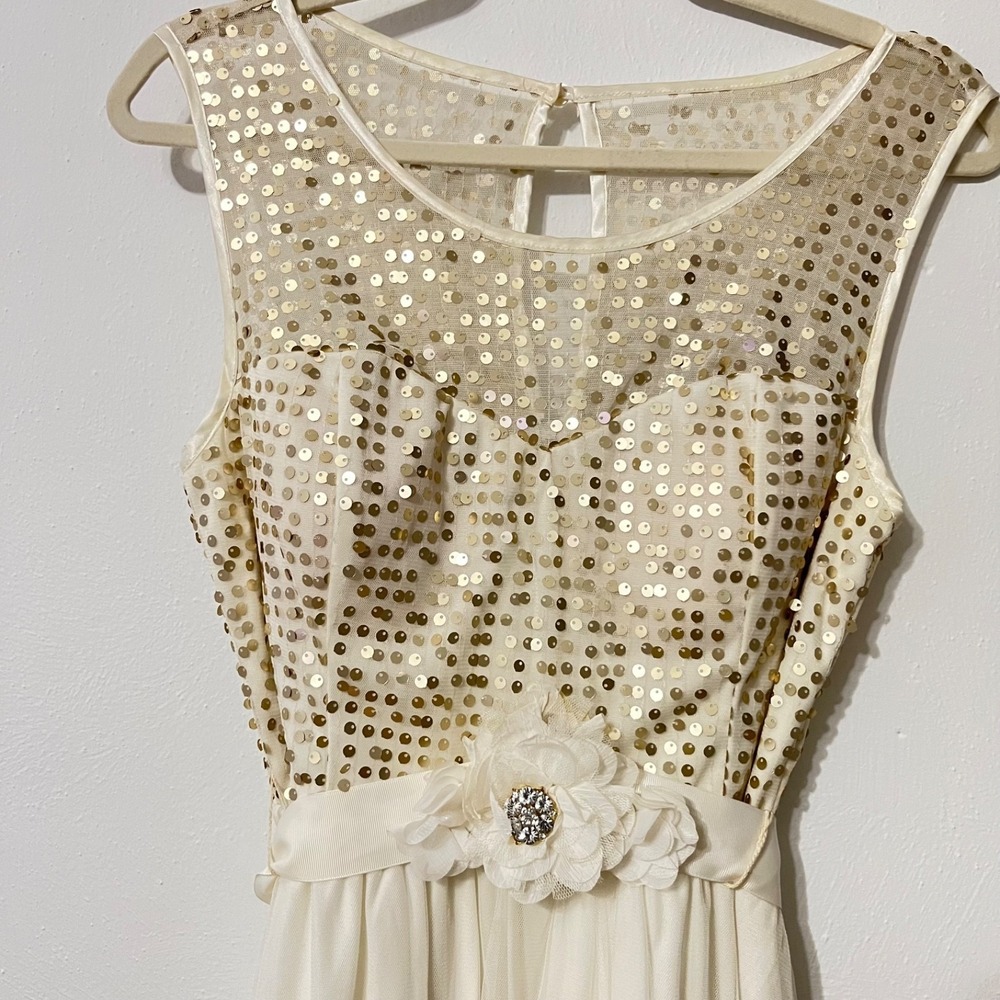 By & By Sleeveless Short Ivory Sequin Top Party Dress Sz 11 Glam Festive Chic